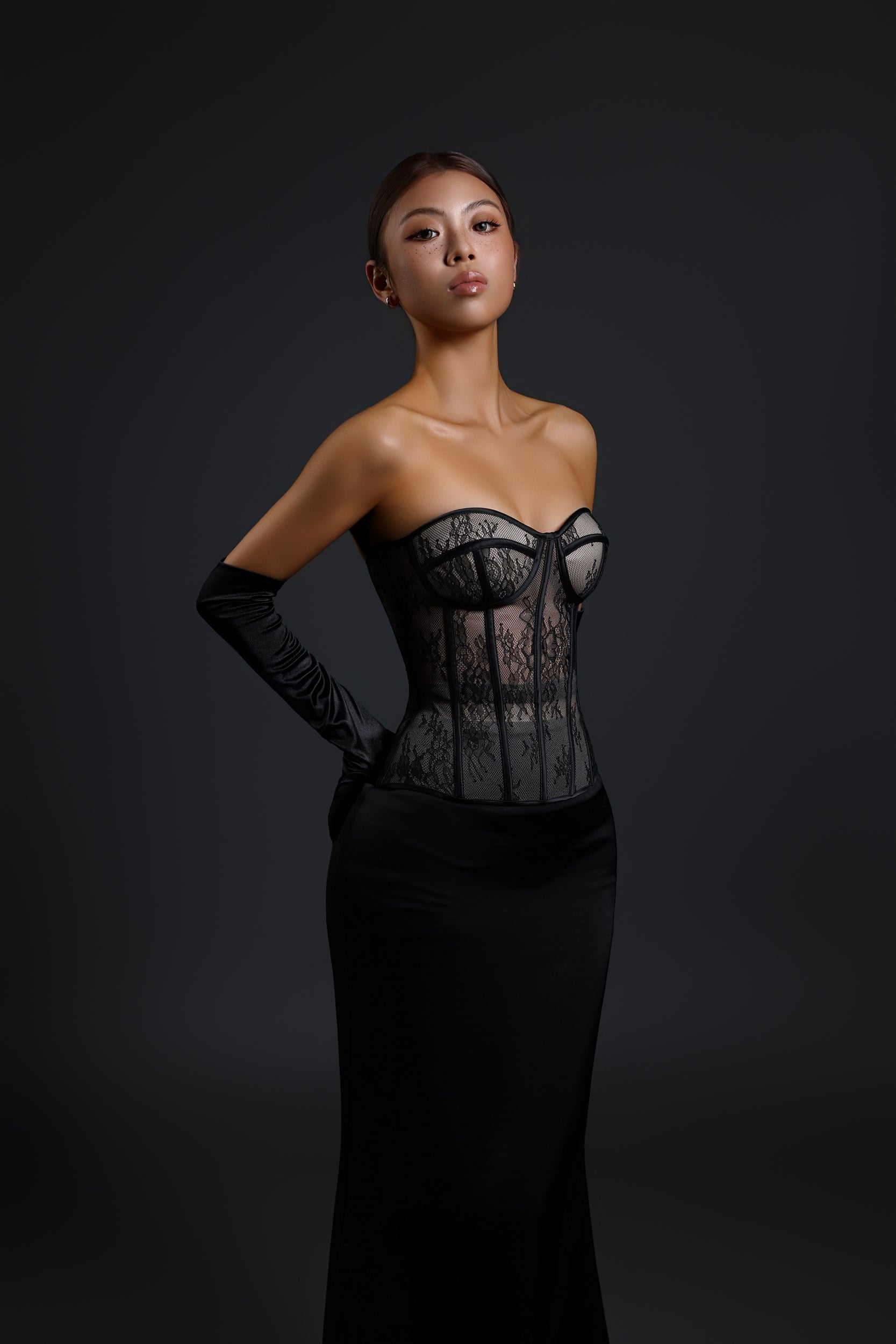 Lace (black)